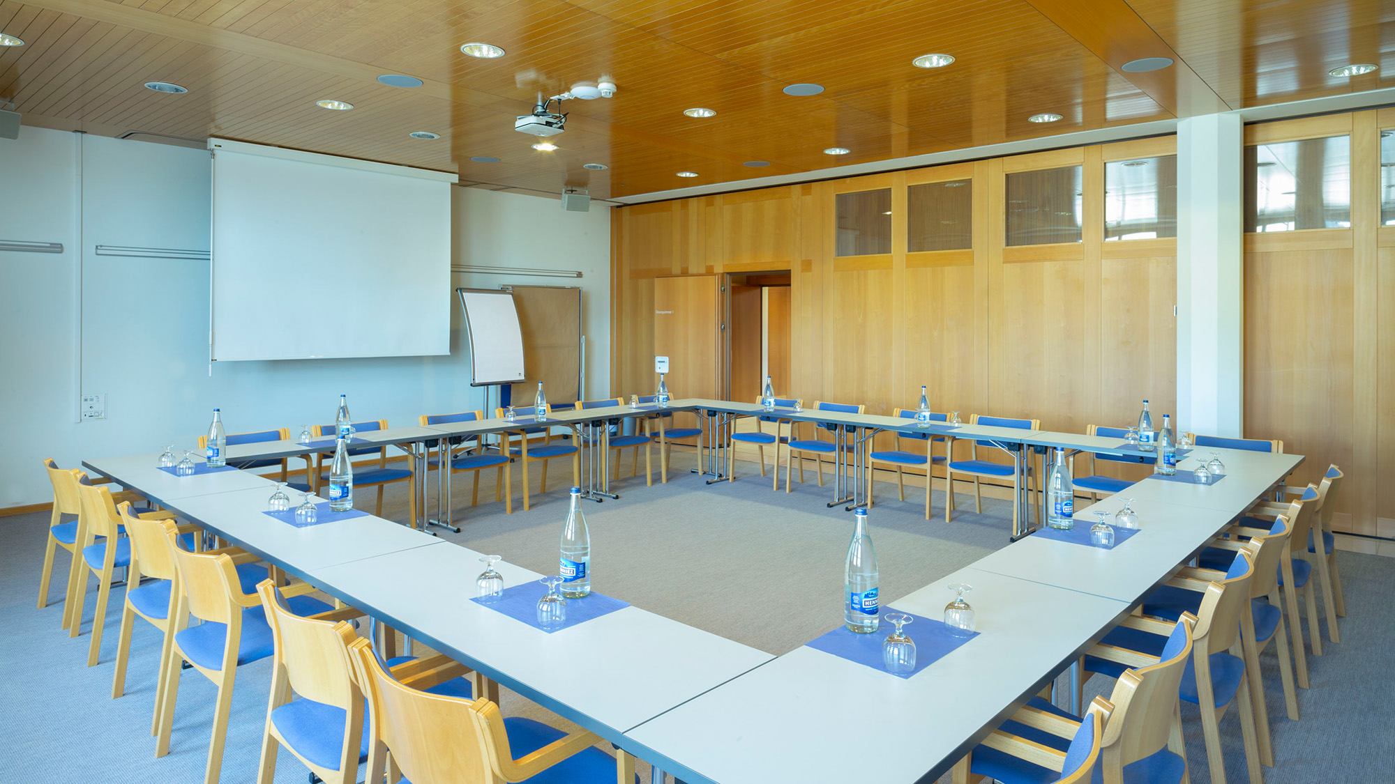 Catering für Ihr Seminar Chrischona Berg - Kaffeepause mit abwechslungsreicher Auswahl