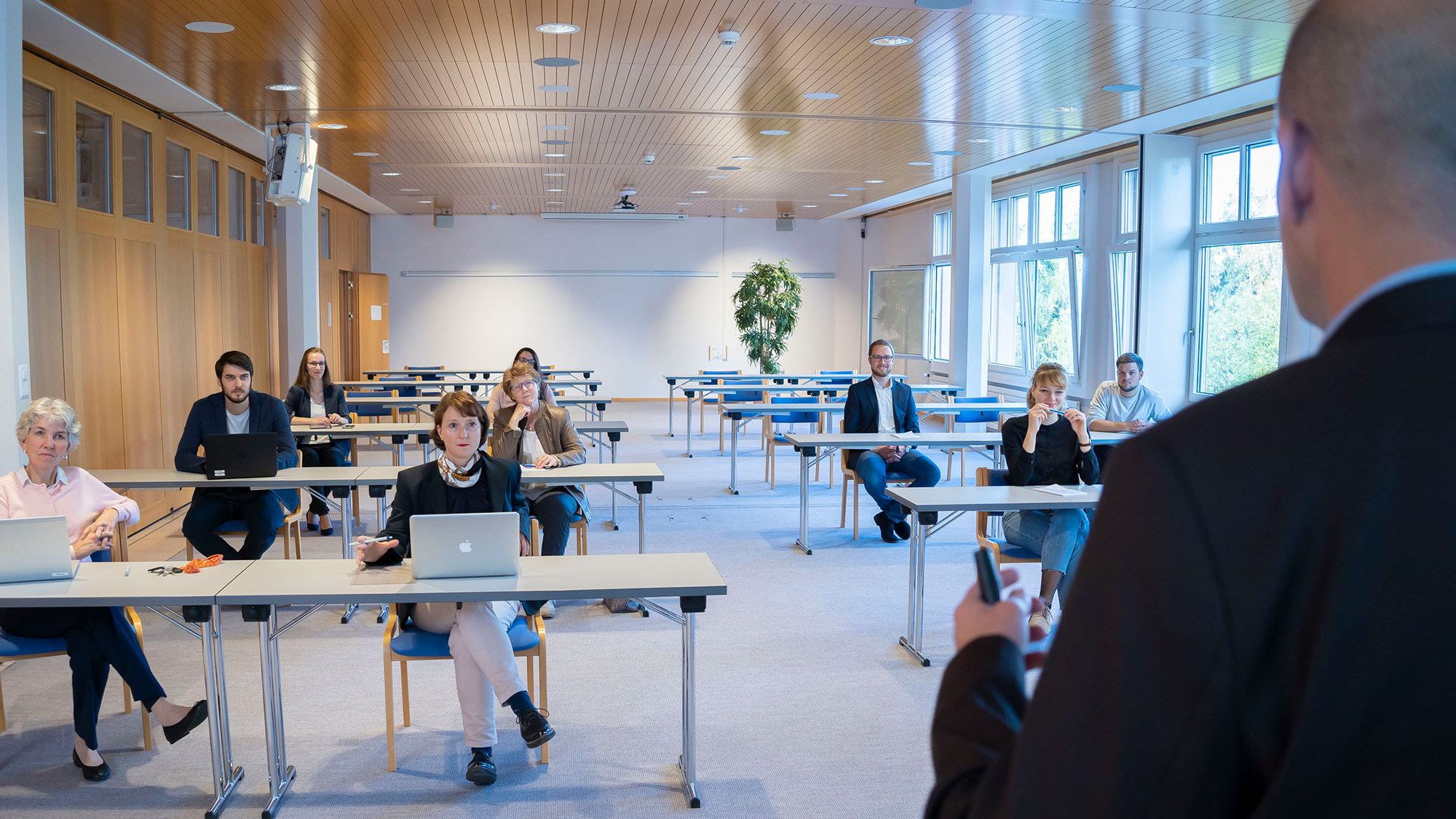 Catering für Ihr Seminar Chrischona Berg - Kaffeepause mit abwechslungsreicher Auswahl